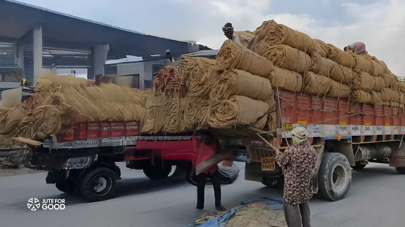 uploading jute goods into tracks