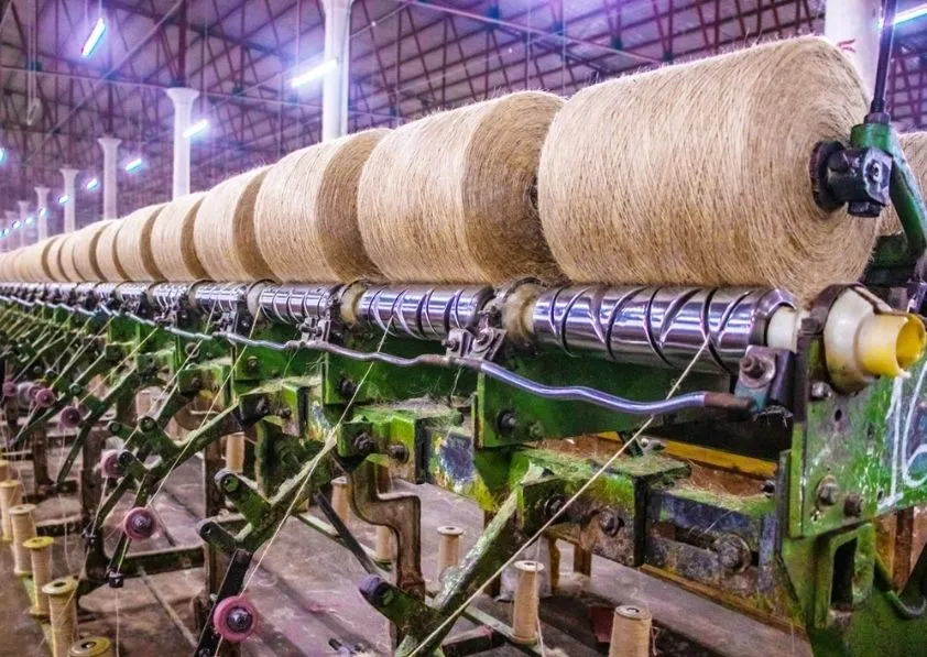 jute yarn spinning machine in factory.